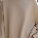 Eleganter Oversize-Poncho aus weichem Strick – Produktansicht 3