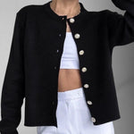 Minimalistische Strickjacke mit Knopfleiste – Produktansicht 4