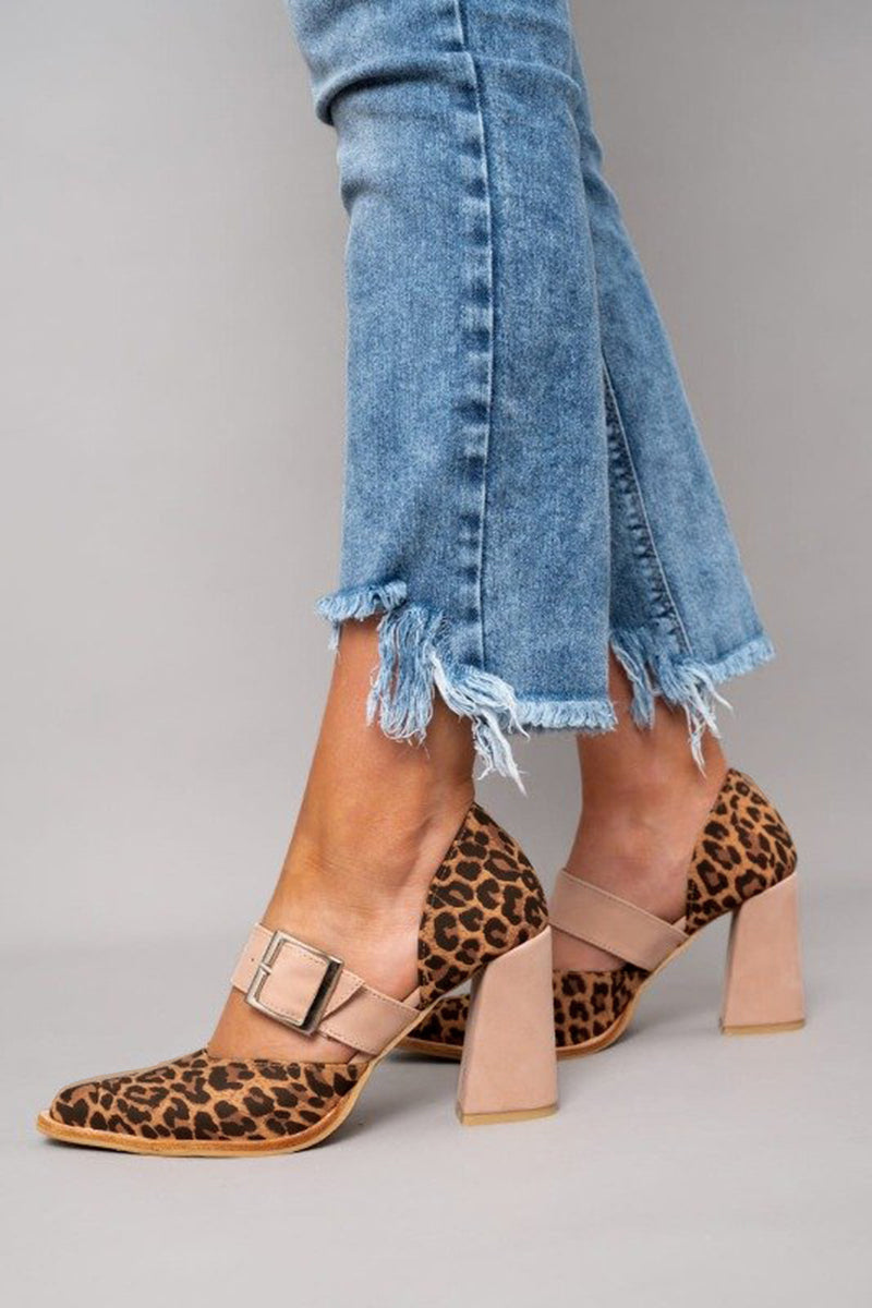 Elegante, bequeme Pumps mit Spitzendetails – Produktansicht 3