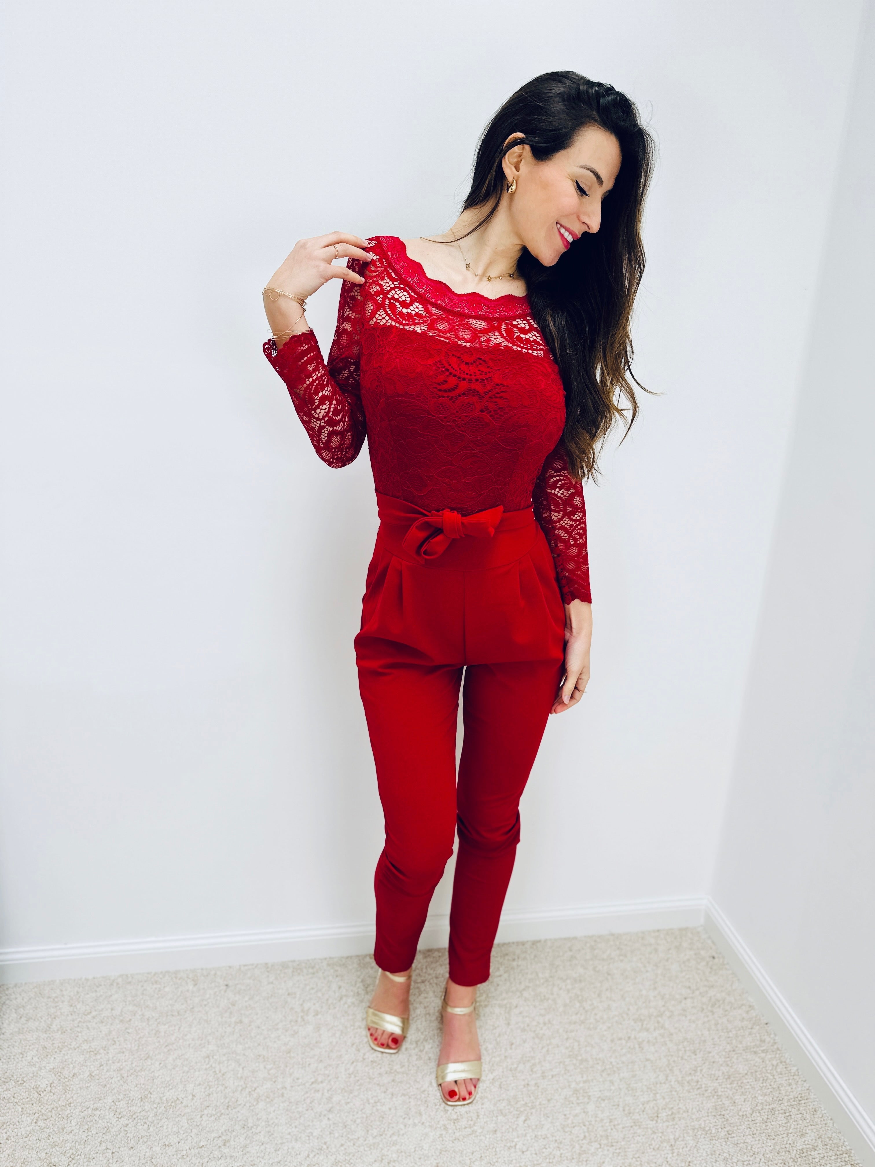 Eleganter Jumpsuit mit Spitzenärmeln – Produktansicht 3