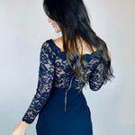 Karina | Eleganter Jumpsuit mit Spitzenärmeln und offenem Rücken
