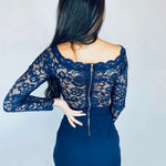 Eleganter Jumpsuit mit Spitzenärmeln – Produktansicht 8
