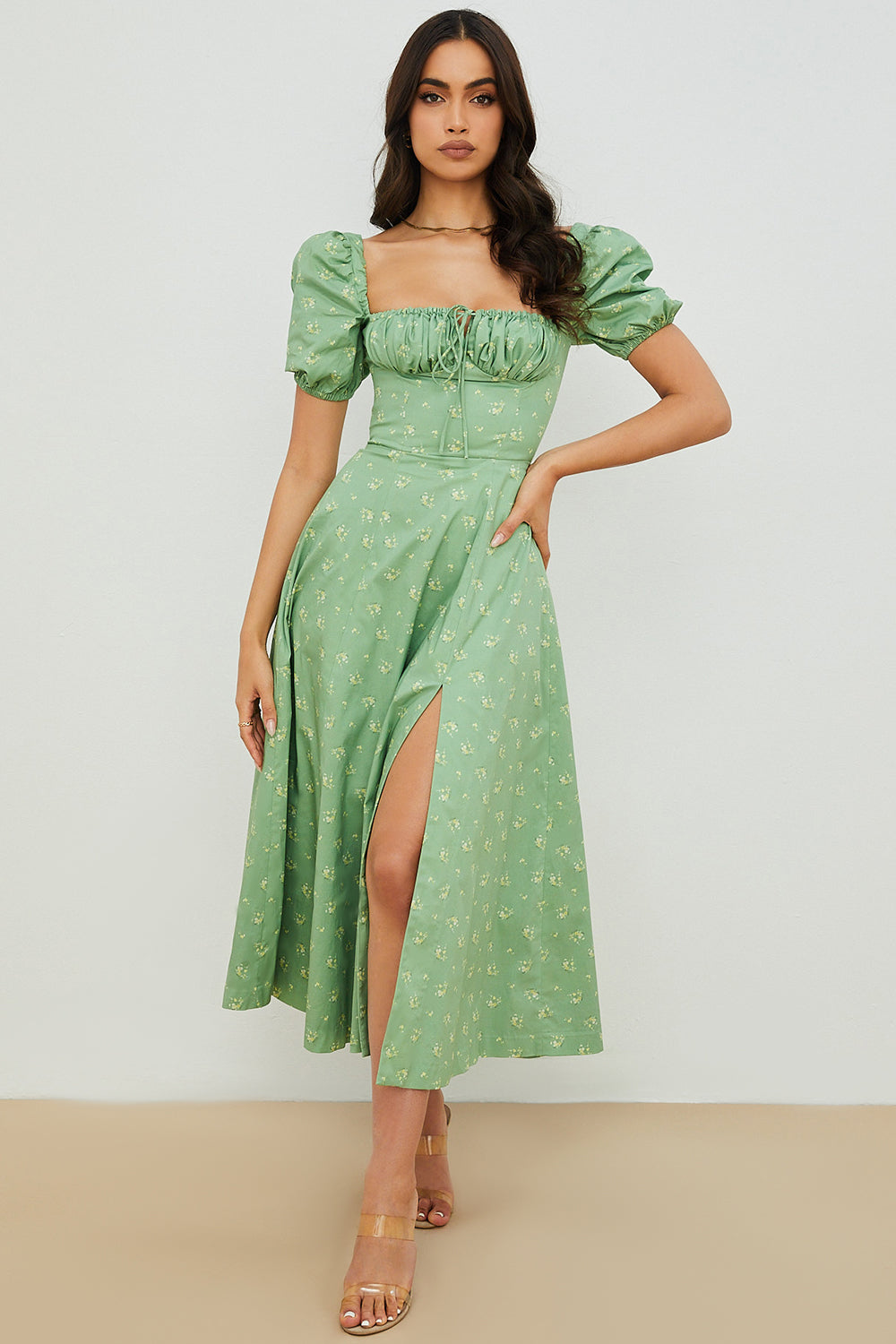 Kleid mit Puffärmeln und Blumenmuster – Produktansicht 3