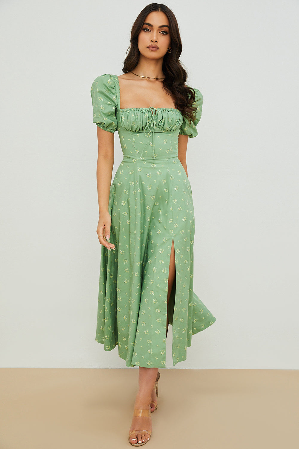 Kleid mit Puffärmeln und Blumenmuster – Produktansicht 1