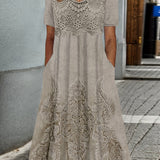 Elegantes Midikleid mit floralem Muster – Produktansicht 3