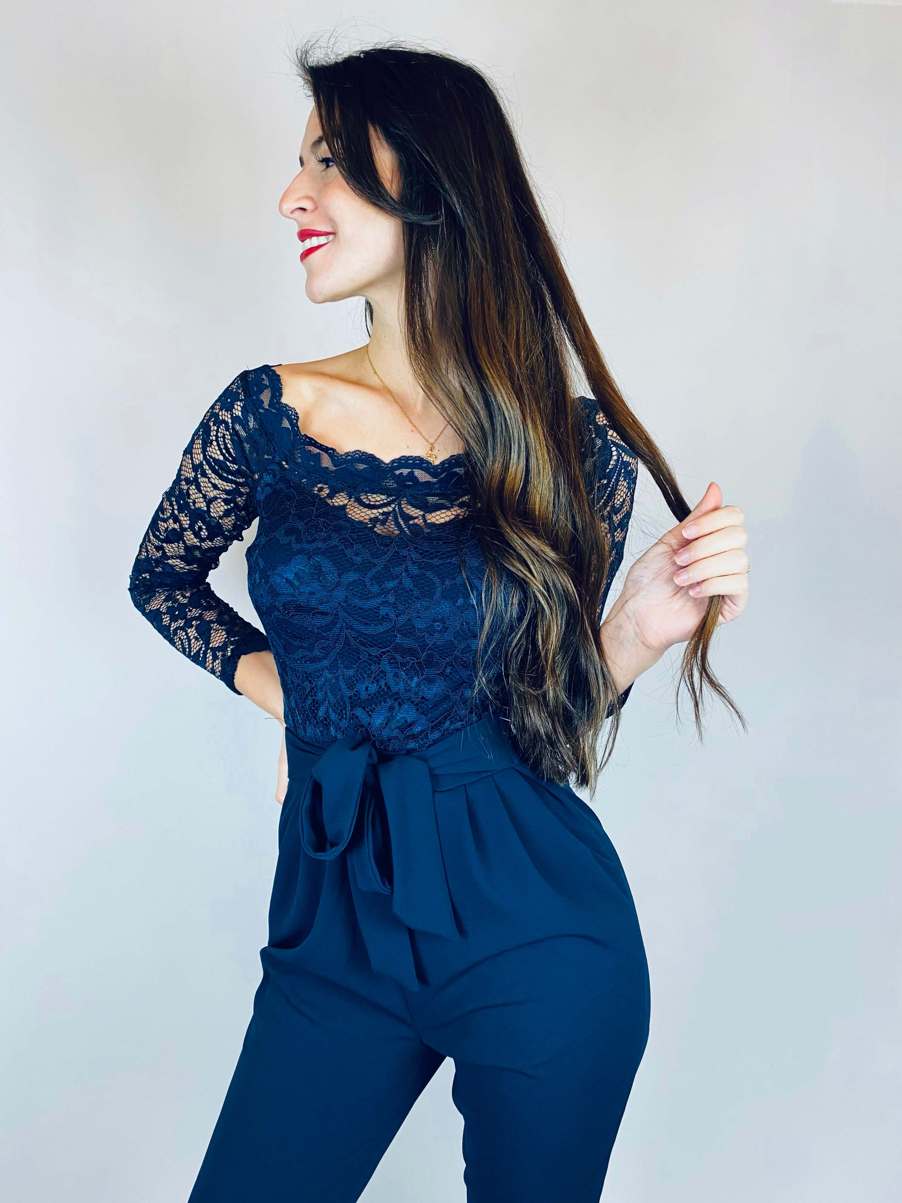 Eleganter Jumpsuit mit Spitzenärmeln – Produktansicht 7