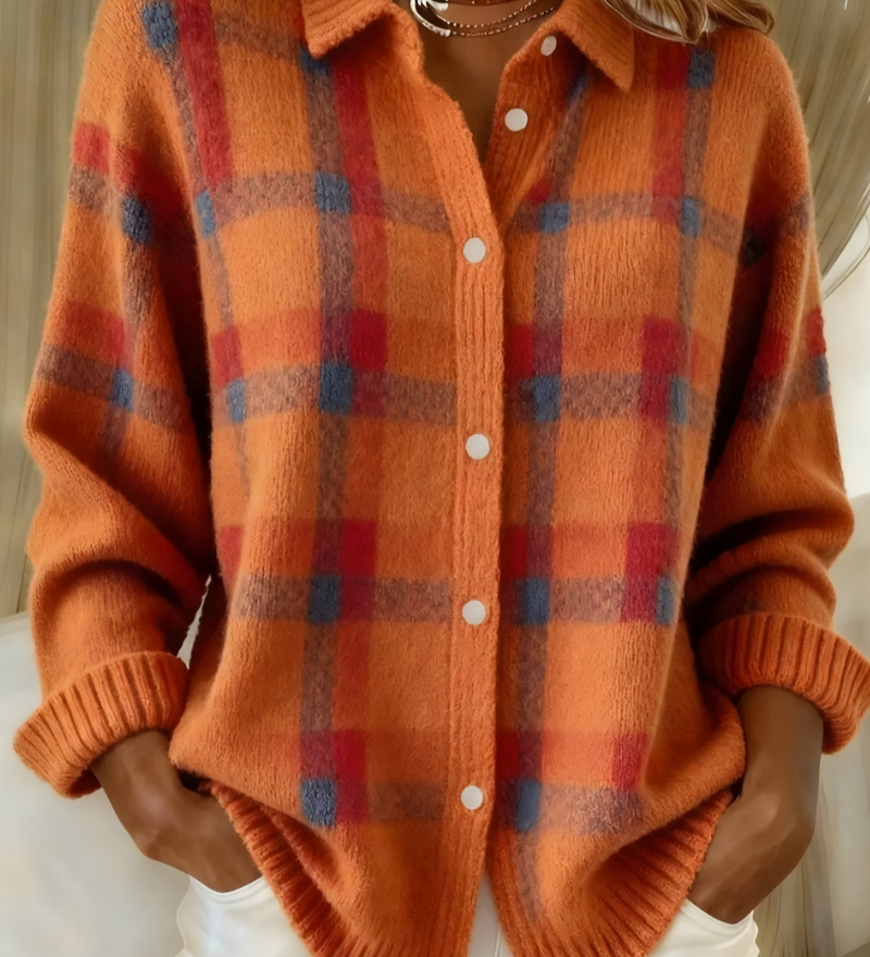 Weicher Cardigan mit elegantem Karomuster – Produktansicht 2