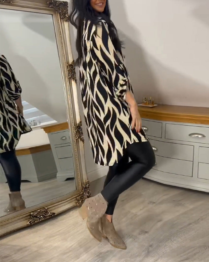 Schick bedruckte Bluse mit V-Ausschnitt – Produktansicht 8