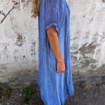 Bequemes Maxikleid mit floralem Muster – Produktansicht 4