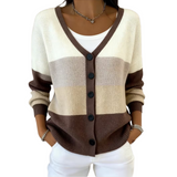 Bequemer Cardigan mit Knöpfen – Produktansicht 1