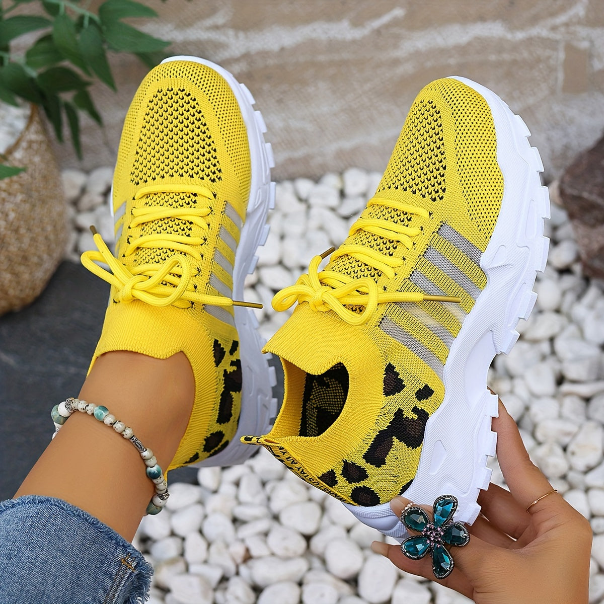 Bequeme Sneaker mit atmungsaktivem Obermaterial – Produktansicht 13
