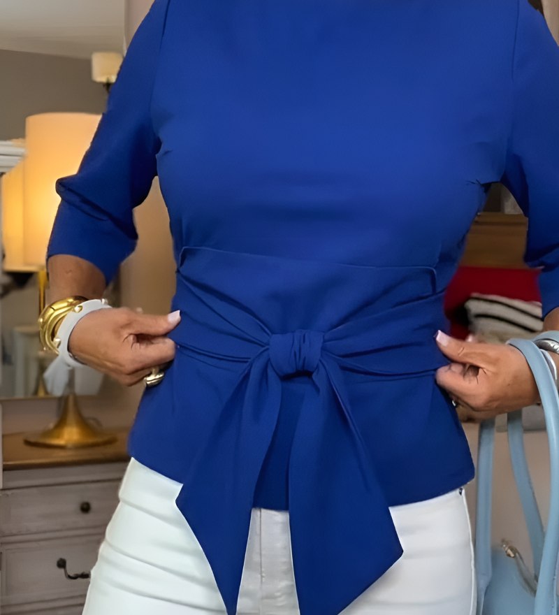 Taillierte Bluse mit verstellbarem Bund – Produktansicht 4