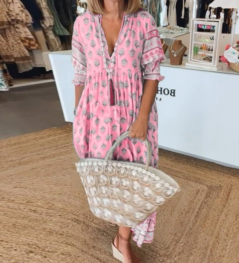Midikleid mit floralen Mustern und V-Ausschnitt – Produktansicht 10