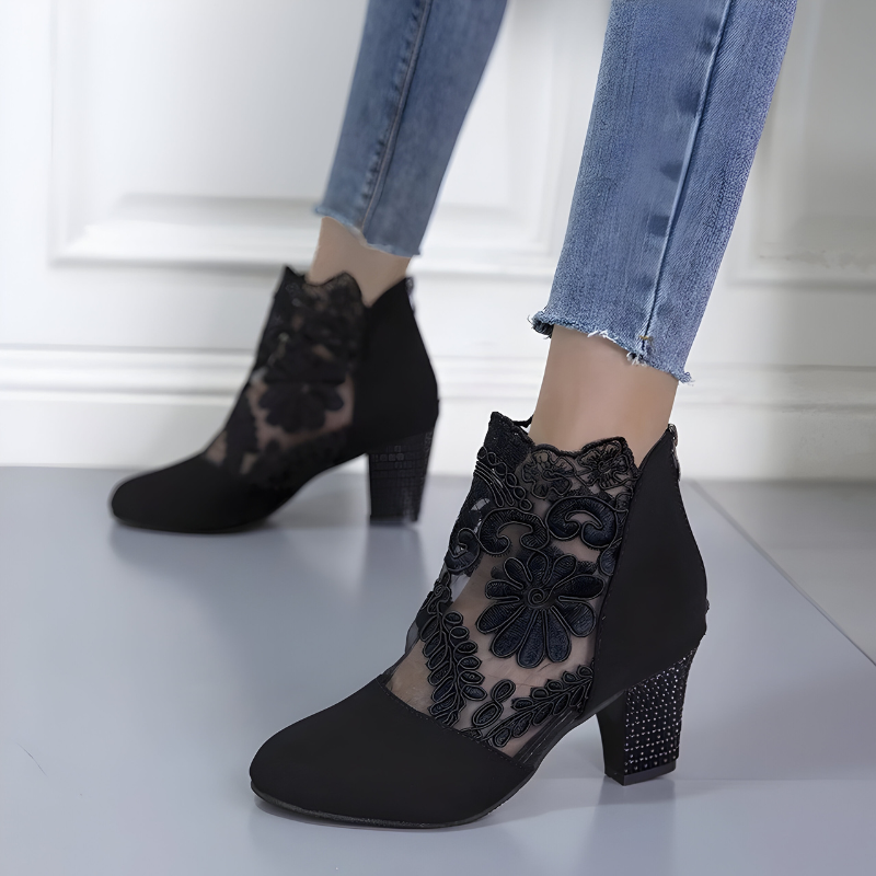 Bequeme Pumps mit weicher Dämpfung in Wickeloptik – Produktansicht 3