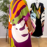 Bequemes Kleid mit abstraktem Muster – Produktansicht 7