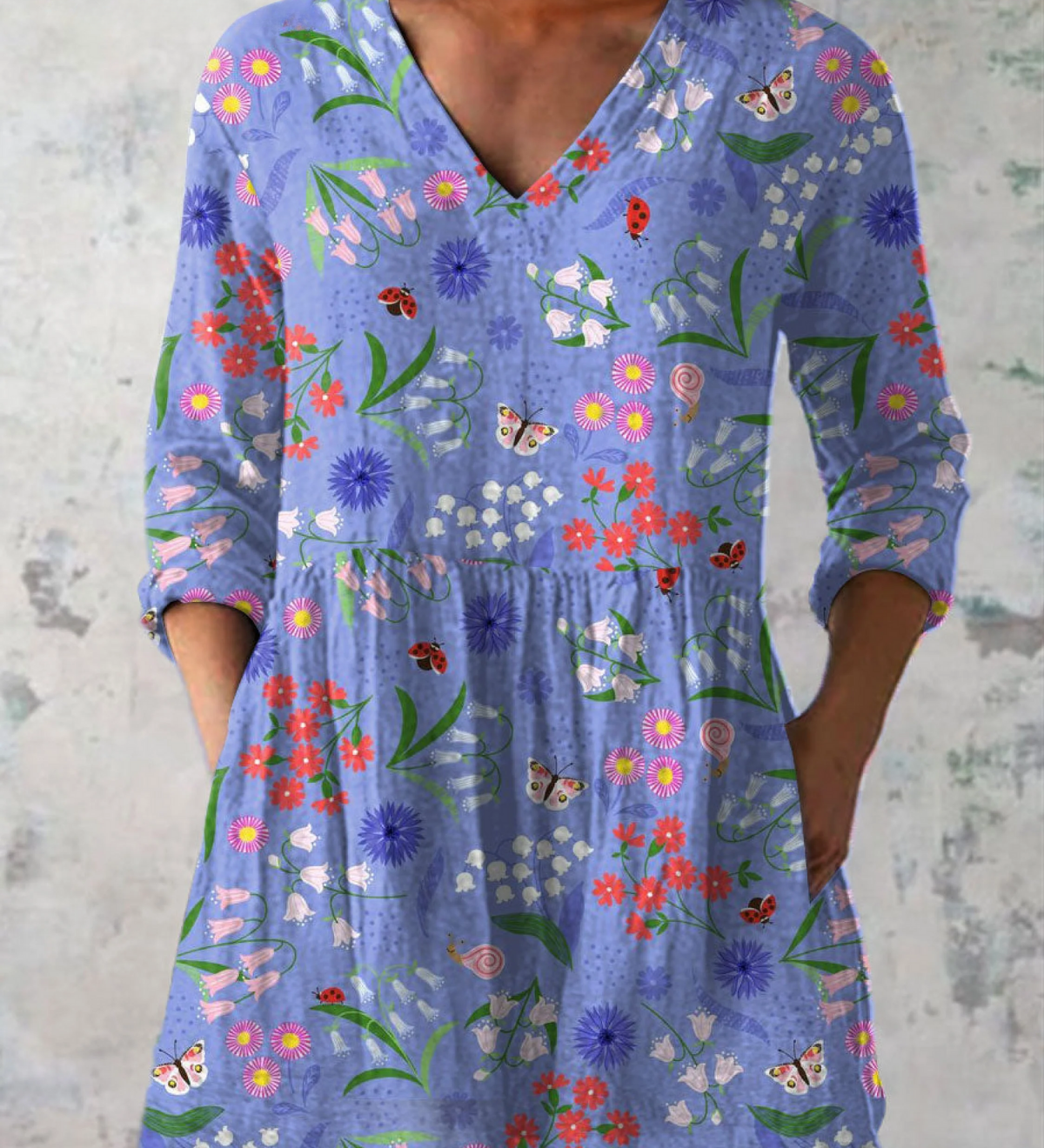 Lockere Bluse in langer Form mit Statement-Muster – Produktansicht 2