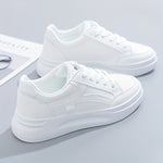 Bequeme Sneakers mit weicher Dämpfung – Produktansicht 1