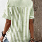Gestreifte Bluse mit weitem Schnitt und Knopfleiste – Produktansicht 8