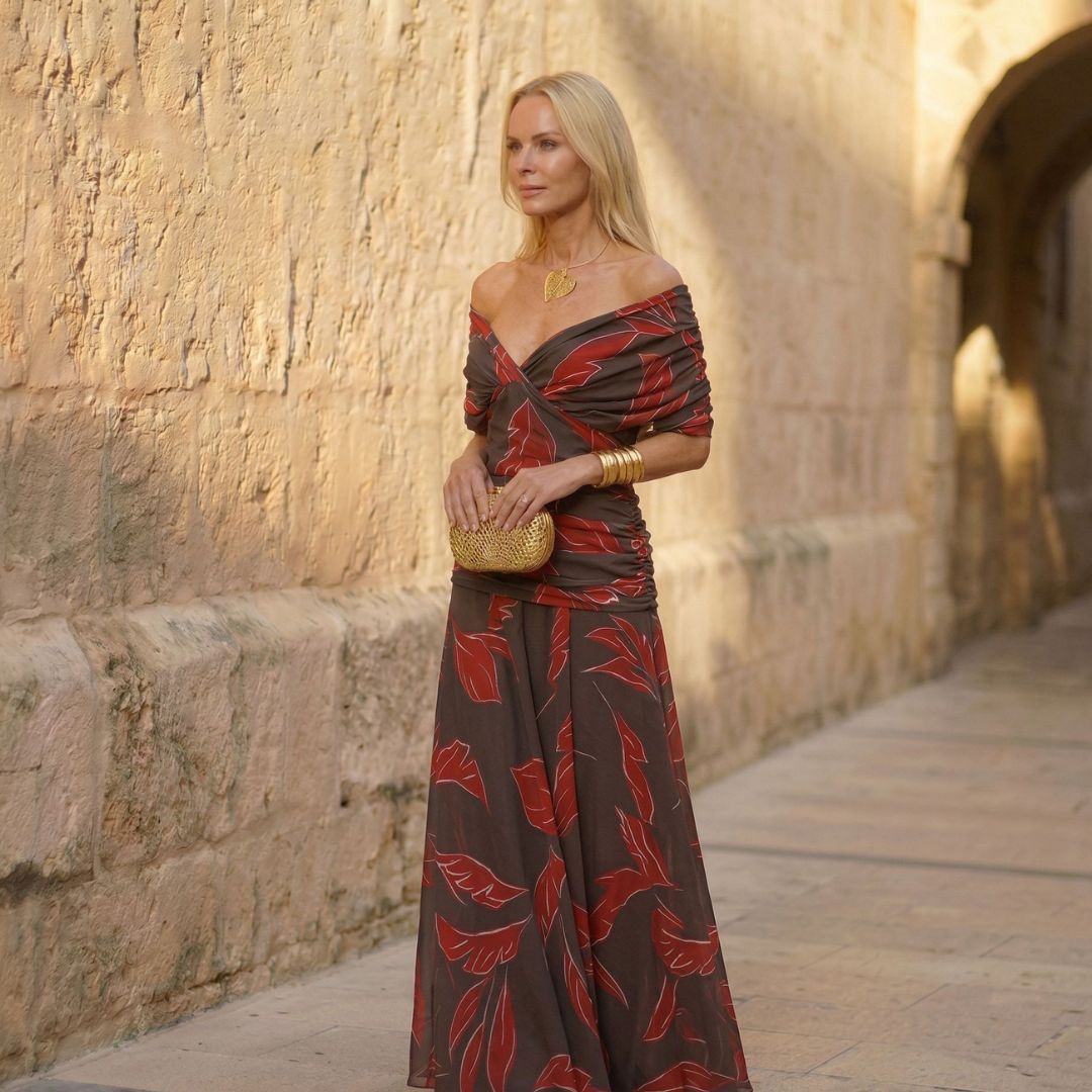 Elegantes Kleid mit Blattmuster in Wickeloptik – Produktansicht 1