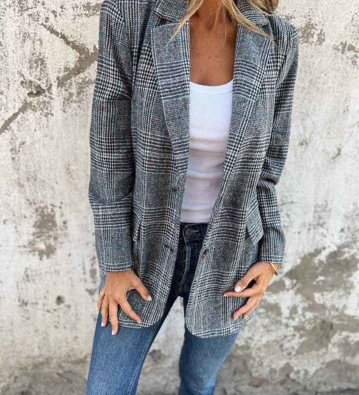 Oversize-Jacke mit kariertem Reverskragen und Knöpfen – Produktansicht 2