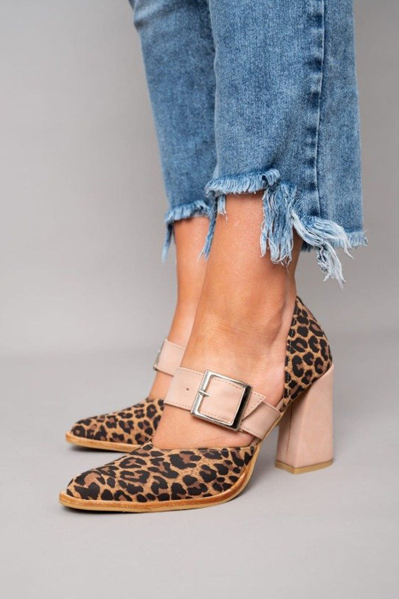Elegante, bequeme Pumps mit Spitzendetails – Produktansicht 4