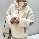 Weicher Fleece-Pullover mit Umlegekragen – Produktansicht 5
