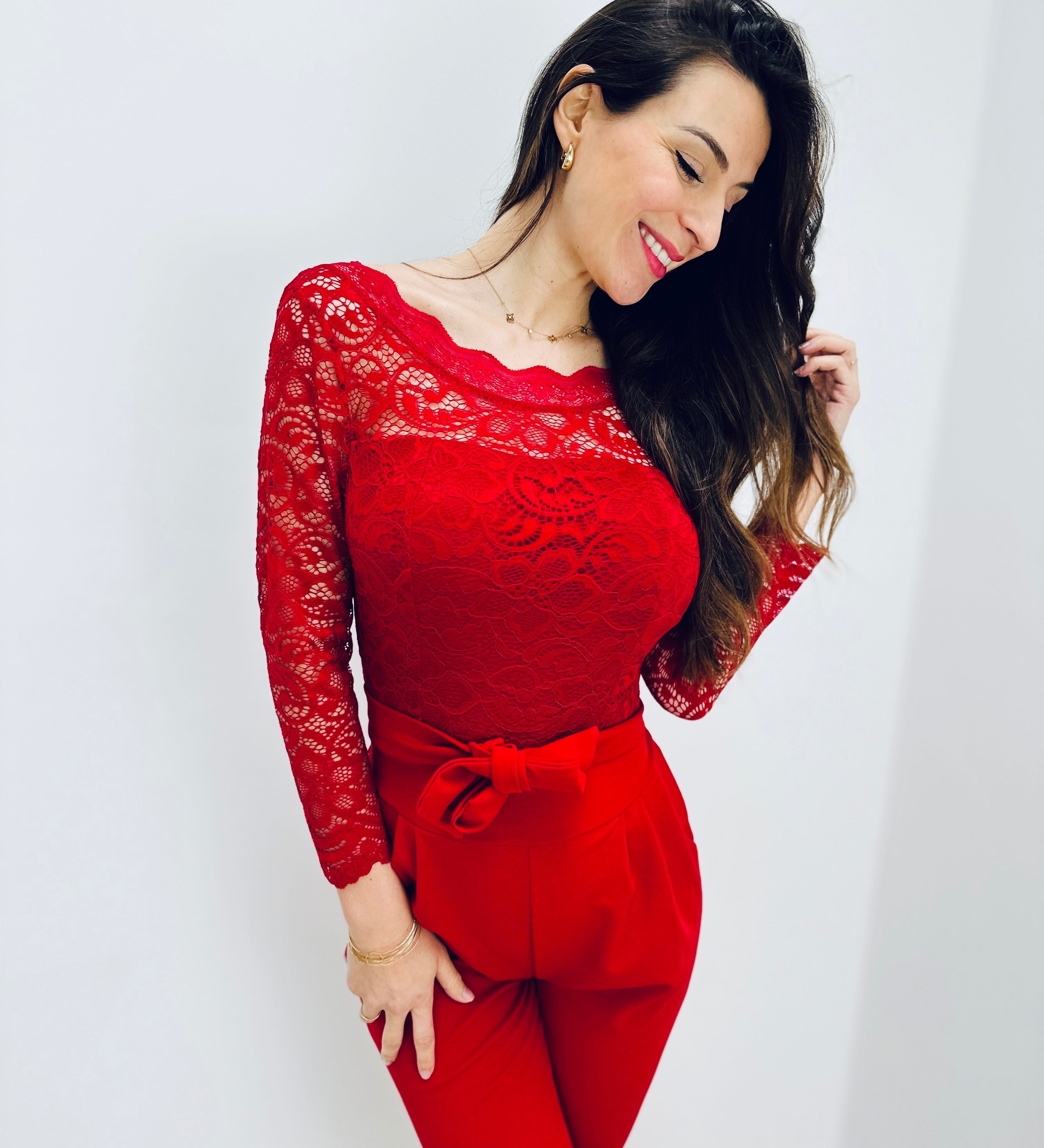 Eleganter Jumpsuit mit Spitzenärmeln – Produktansicht 1