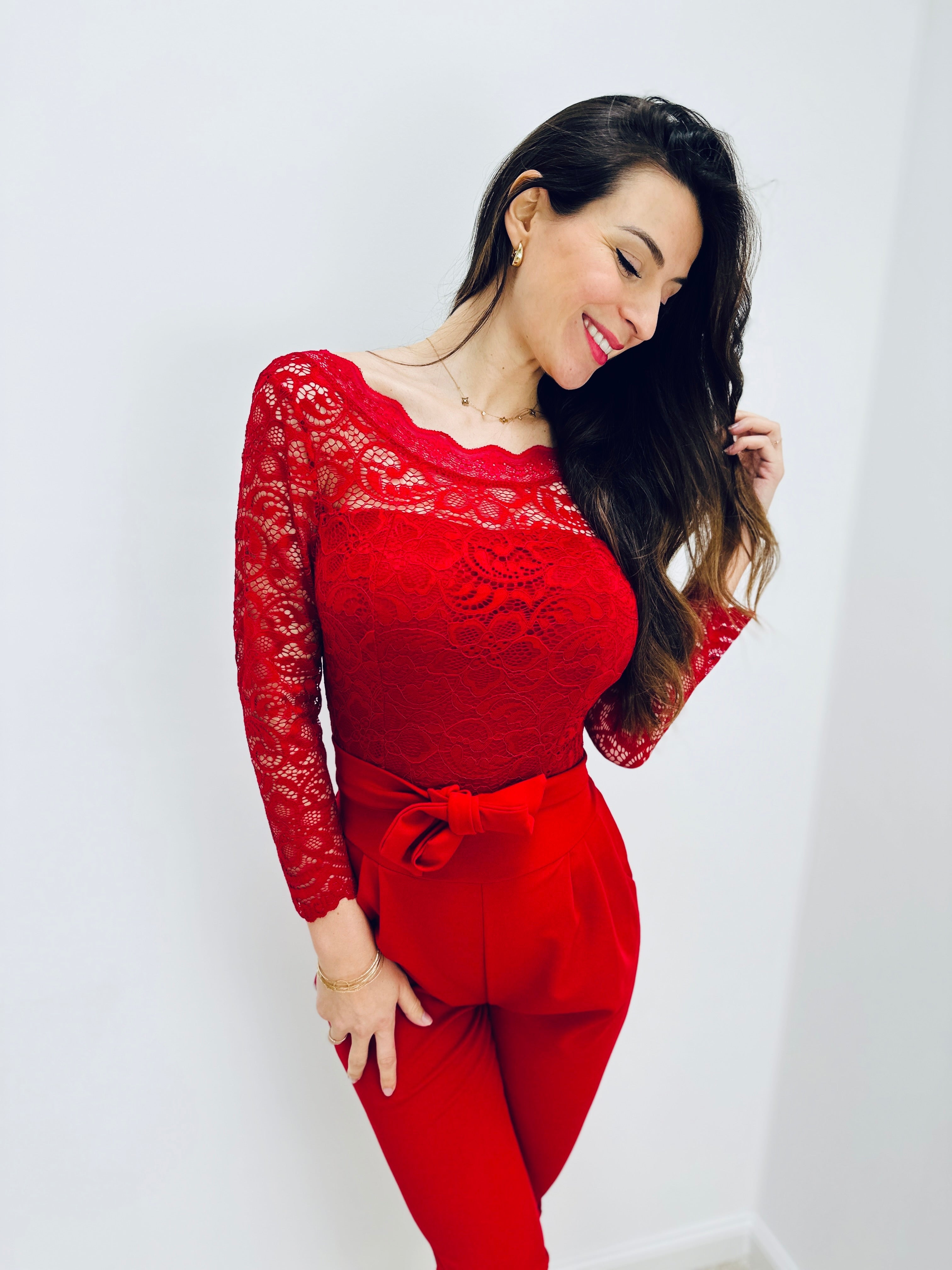 Eleganter Jumpsuit mit Spitzenärmeln – Produktansicht 1