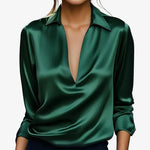 Elegante Satinbluse mit tiefem V-Ausschnitt – Produktansicht 3