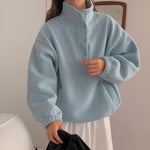 Dickes Fleece-Sweatshirt mit wärmendem Stehkragen – Produktansicht 2