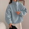 Dickes Fleece-Sweatshirt mit wärmendem Stehkragen – Produktansicht 2