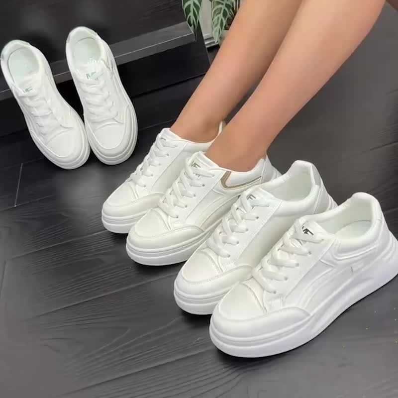 Bequeme Sneakers mit weicher Dämpfung – Produktansicht 18