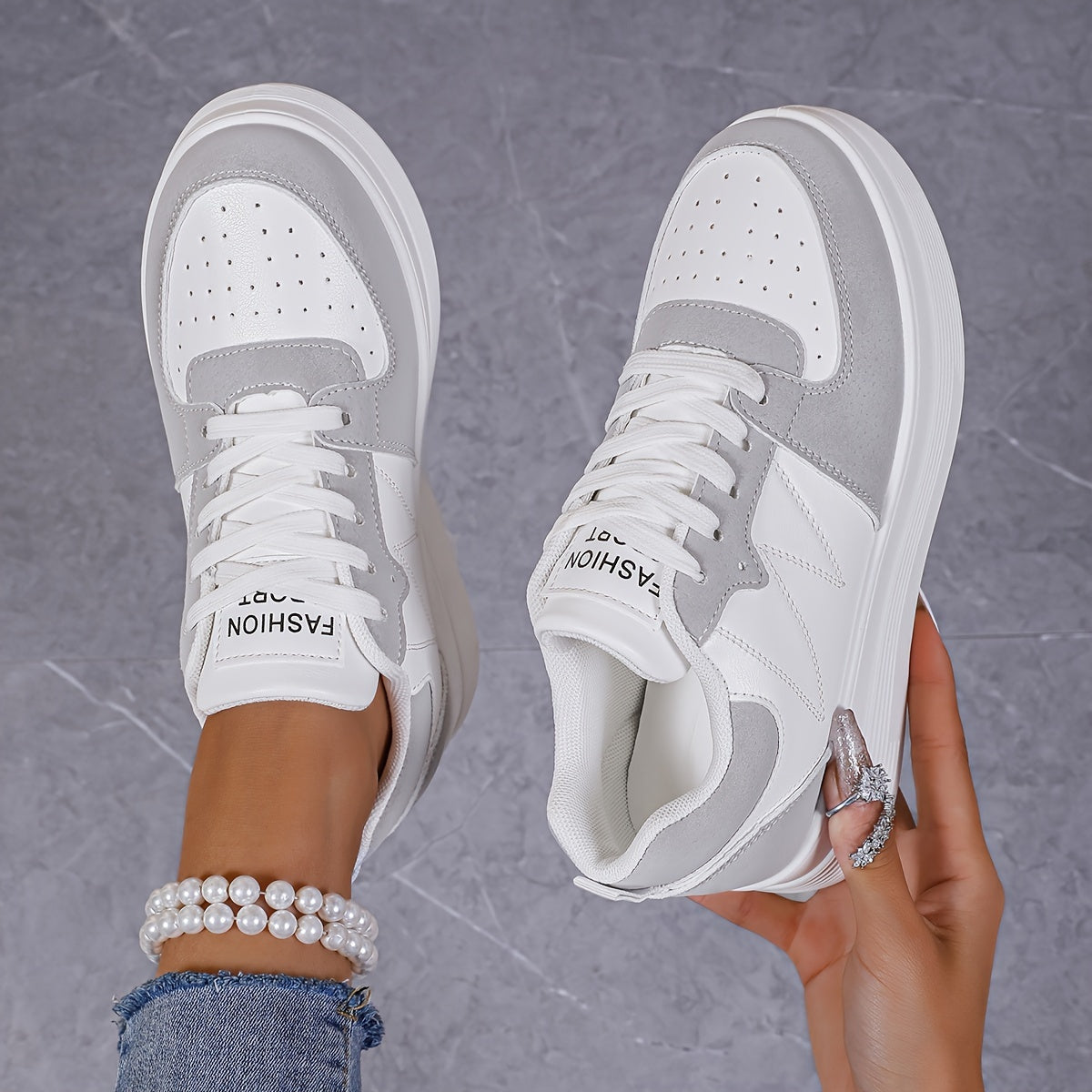 Bequeme Plateau-Sneaker in elegantem Design – Produktansicht 5