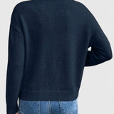 Lässiger Strickpullover mit V-Ausschnitt – Produktansicht 3