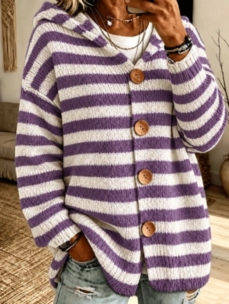 Moderner Streifenpullover aus weichem Strick – Produktansicht 8