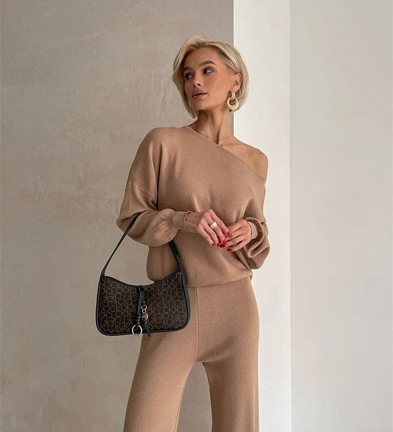 Elegantes Set aus Oberteil und Hose im schulterfreien Schnitt – Produktansicht 12