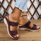 Bequeme Sandalen mit Keilabsatz – Produktansicht 11
