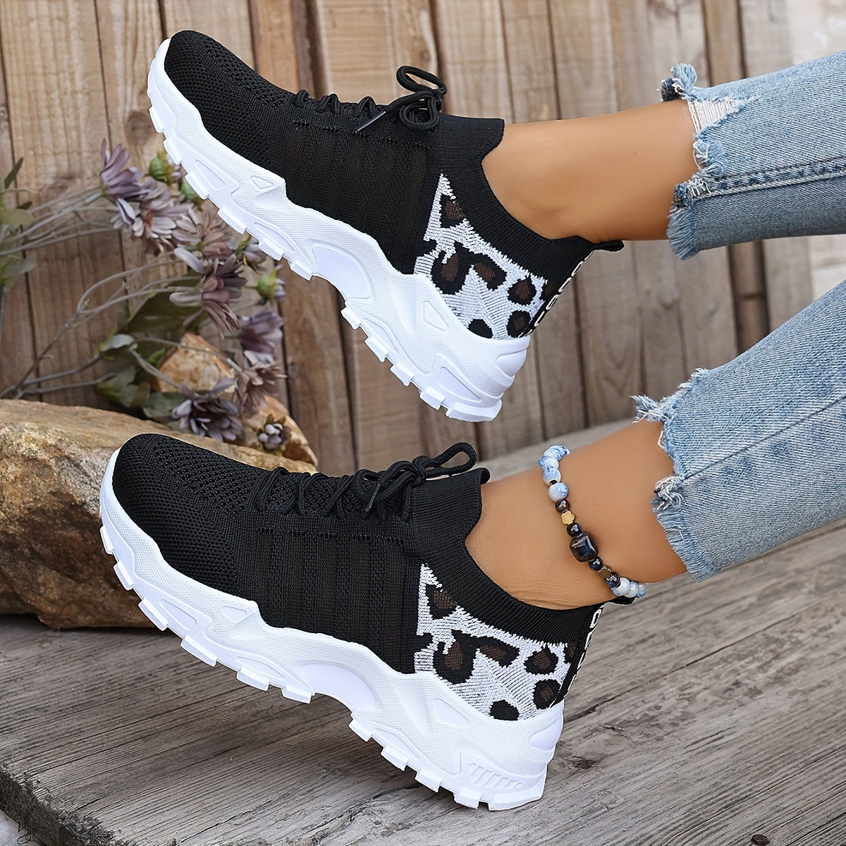 Bequeme Sneaker mit atmungsaktivem Obermaterial – Produktansicht 12