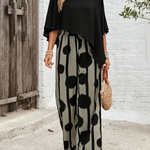 Elegantes Set aus Oberteil und Hose im asymmetrischen Schnitt – Produktansicht 4