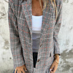 Oversize-Jacke mit kariertem Reverskragen und Knöpfen – Produktansicht 5