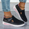 Bequeme Slip-On-Sneaker mit stabiler Passform – Produktansicht 2