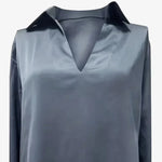 Elegante Satinbluse mit tiefem V-Ausschnitt – Produktansicht 8