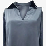Elegante Satinbluse mit tiefem V-Ausschnitt – Produktansicht 8