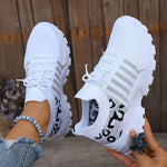 Bequeme Sneaker mit atmungsaktivem Obermaterial – Produktansicht 1