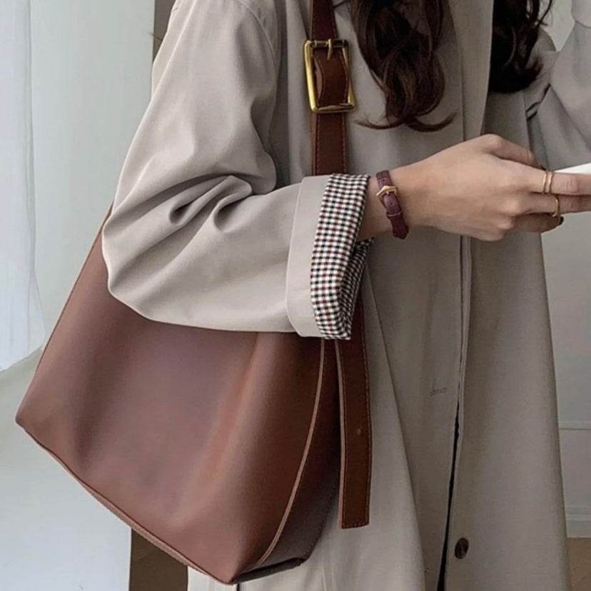 Elegante Handtasche aus Leder – Produktansicht 7