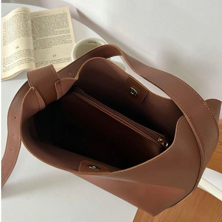 Elegante Handtasche aus Leder – Produktansicht 9