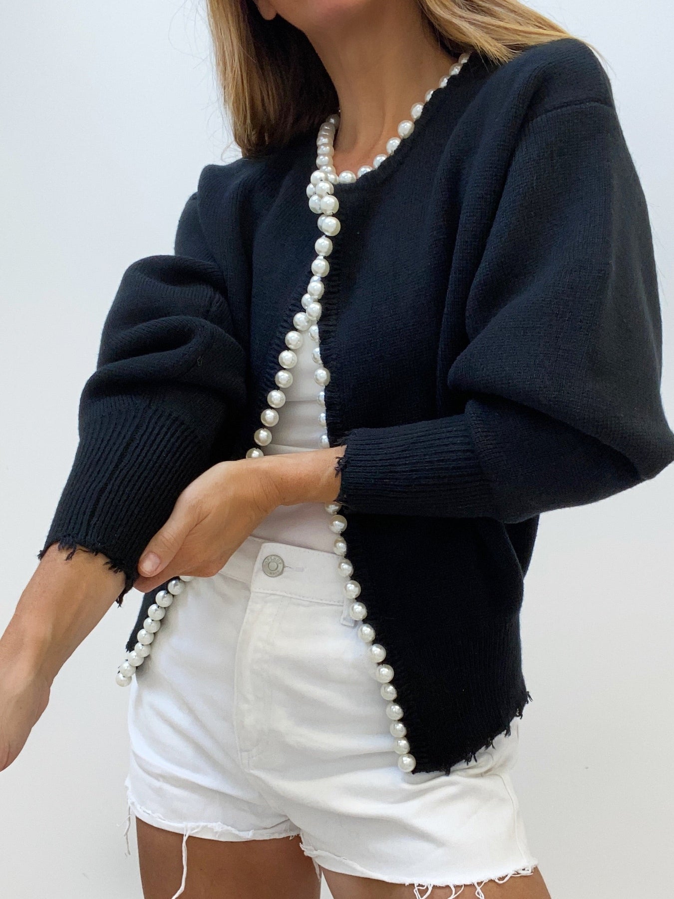 Cardigan mit Perlenverzierung aus Baumwollmischung – Produktansicht 1