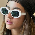 Stilvolle Sonnenbrille für jeden Anlass im ovalen Retro-Design – Produktansicht 7