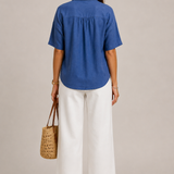 Schicke Bluse mit V-Ausschnitt – Produktansicht 8