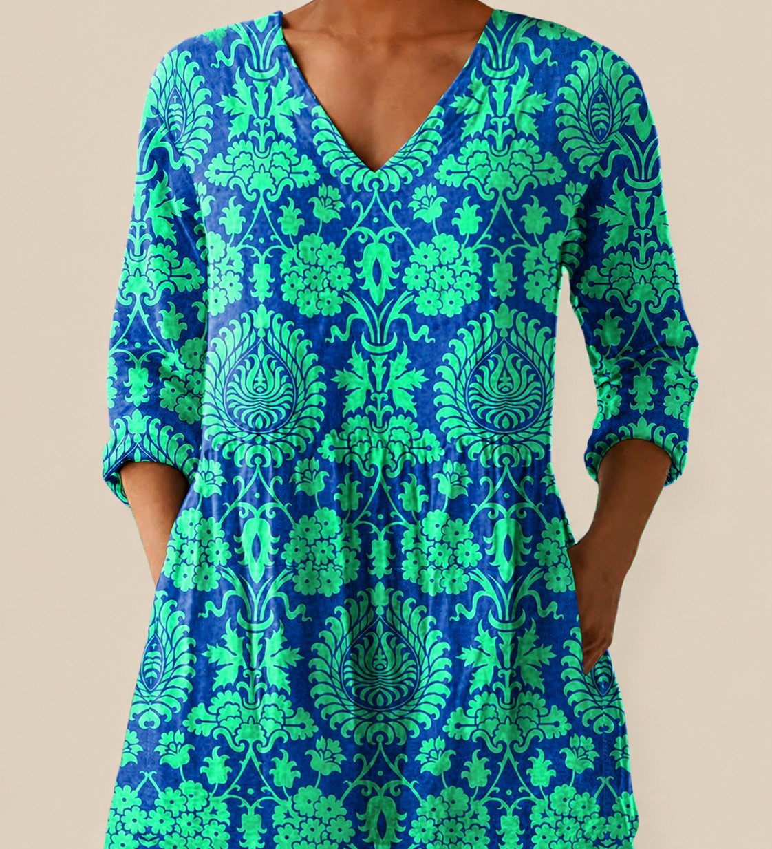 Longbluse mit lebendigem Musterspiel – Produktansicht 1